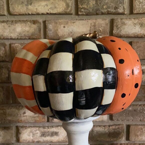 COPY - Courtly Check 12” Pumpkin - Picture 4 of 8